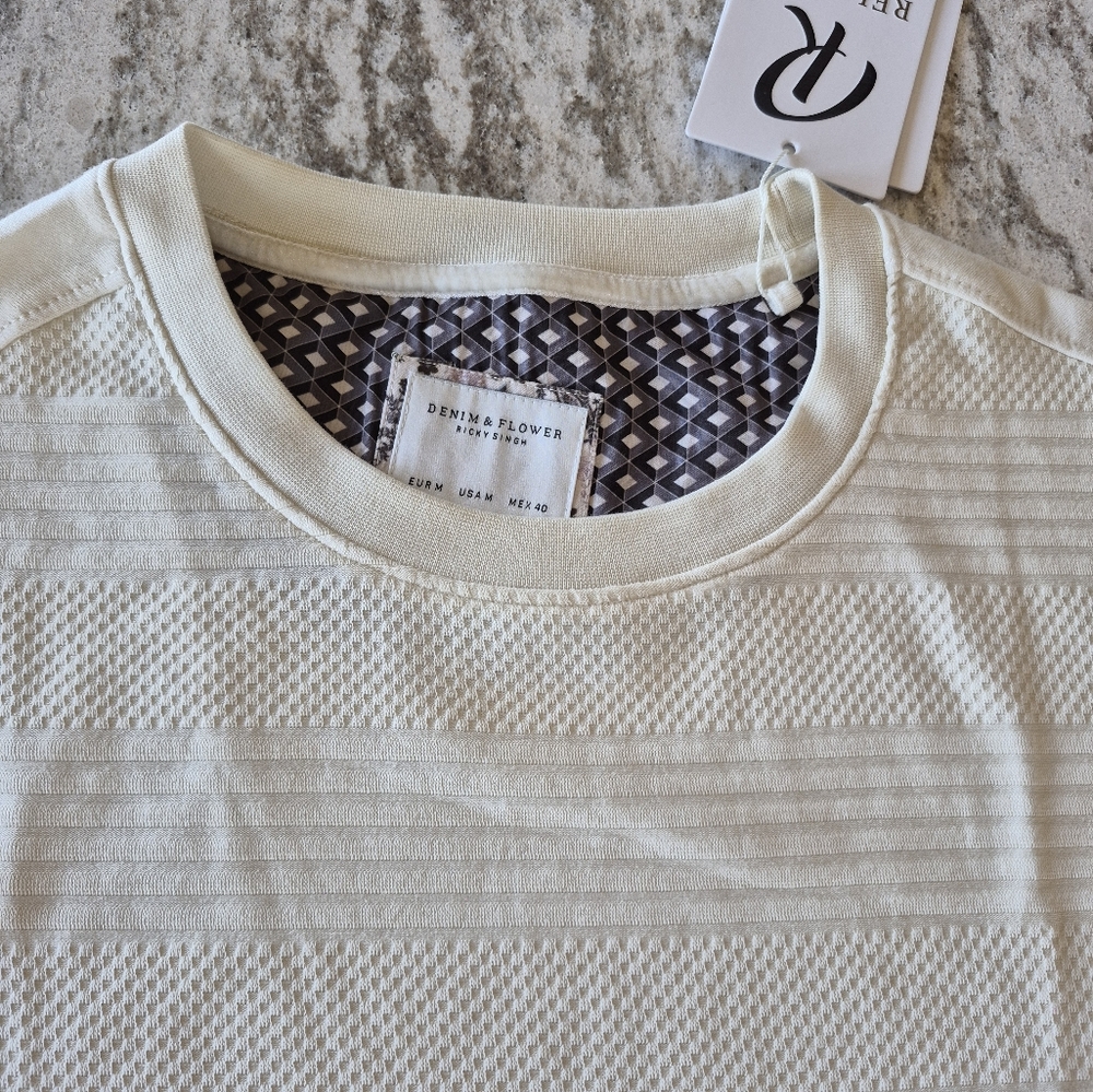 Denim & Flower Relaxed Fit Knit Shirt Size Medium NEW